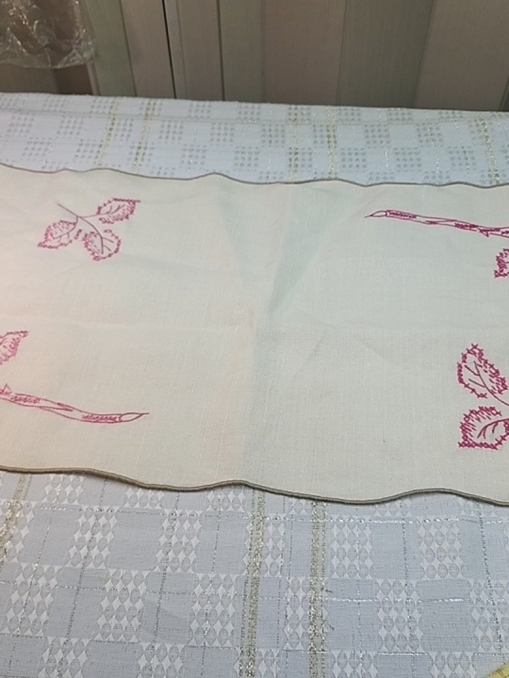 Embroidered Leaf Table Runner - Cream with Pink Accents